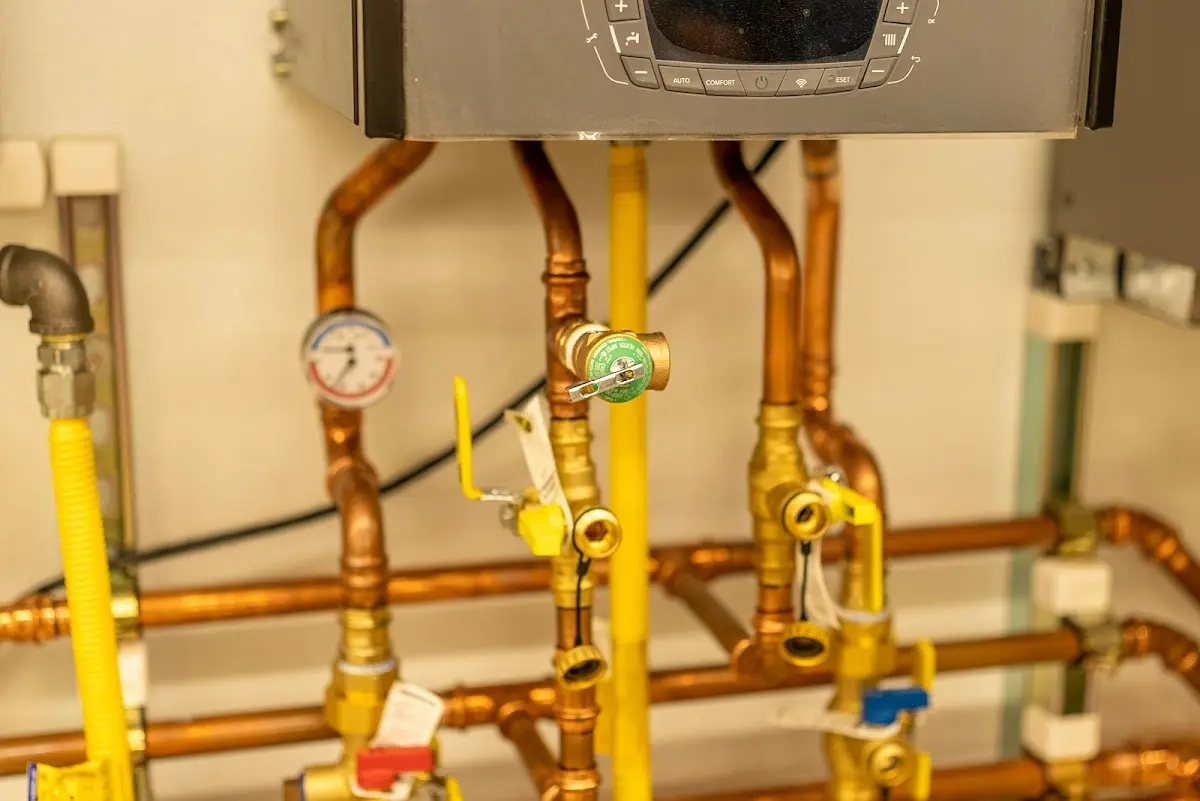 Licensed technician providing Slab Leak Repair for a homeowner in Massapequa Park