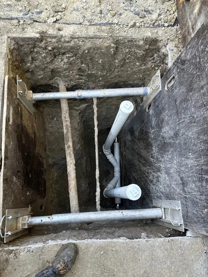 Experienced plumber completing Gas Line Repair work in Massapequa Park